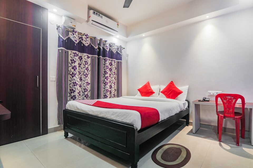 OYO 23403 Hotel Rashmi, Bhangagarh Guwahati, Guwahati