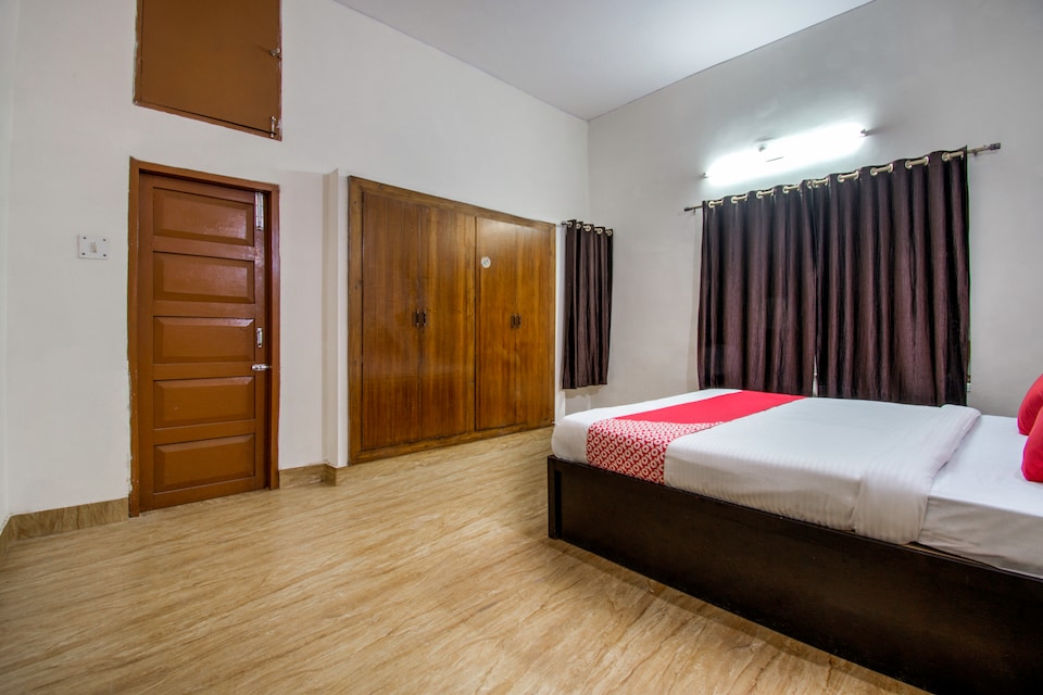 Hotel O patliputra guest house, Patliputra Colony, Patna
