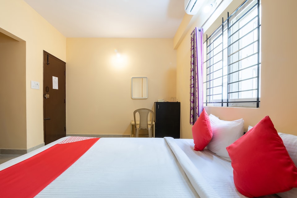 Hotel O Ashraya Comforts, Hosur Road Bangalore, Bangalore