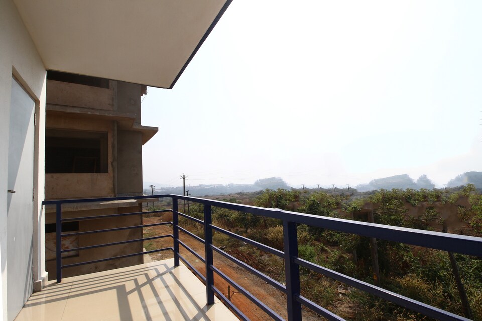 OYO Home 23459 Field View 1BHK, Verna Goa, Goa