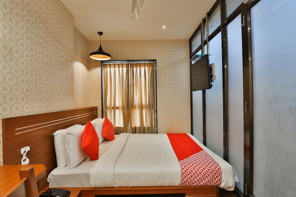 OYO 23470 Tulsi Motel, Petlad Road Nadiad, Nadiad