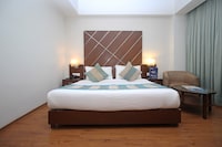 OYO Tsi Hotels Near Leisure Valley Park