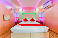 OYO Sht Symphony Premium Sharing Houseboat