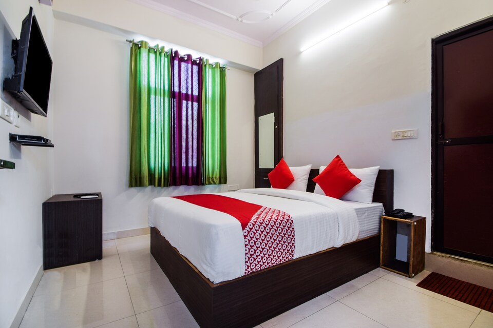 Collection O Hotel Hari Shankar, Jaipur Airport, Jaipur