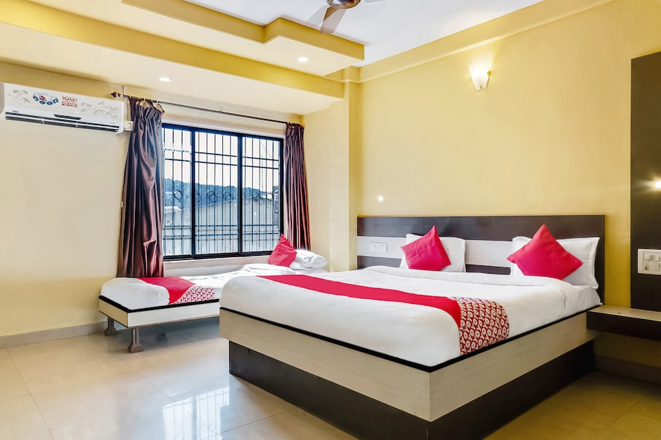 OYO 23516 Hotel Laxmi, Mahabaleshwar, Mahabaleshwar
