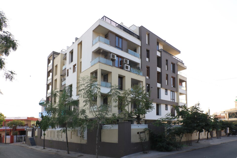 OYO Home 23528 Lavish 2BHK, Sindhi Camp, Jaipur