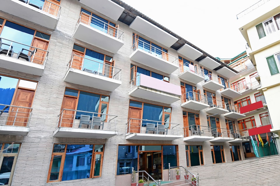 OYO 23533 Mount View, Mall Road Manali, मनाली