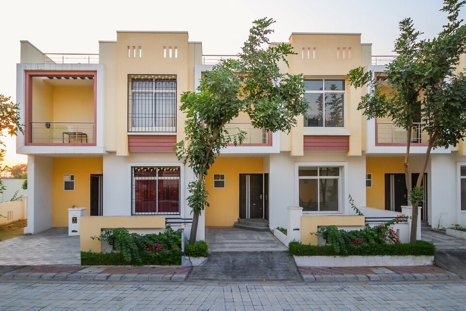 OYO Home 23535 Elegant 3BHK Jaisinghpura, Mansarovar, Jaipur