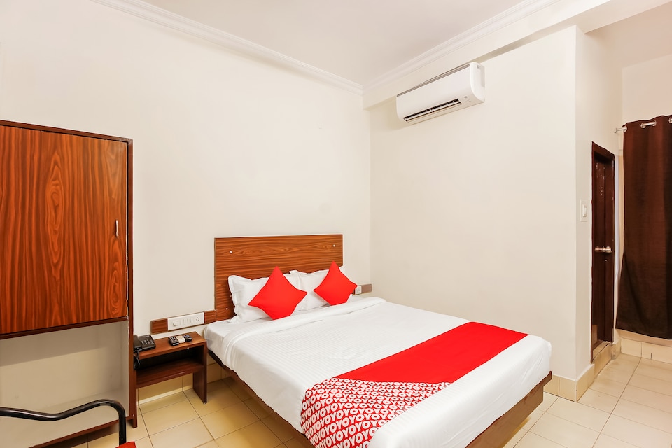 Flagship 23542 Paradise Circle, Secunderabad, Hyderabad