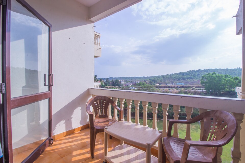 OYO Home 23555 Spacious 3BHK, Vasco Goa, Goa