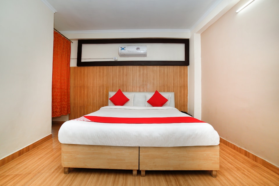 Hotel O Rama Utsav, City Centre, ग्वालियर