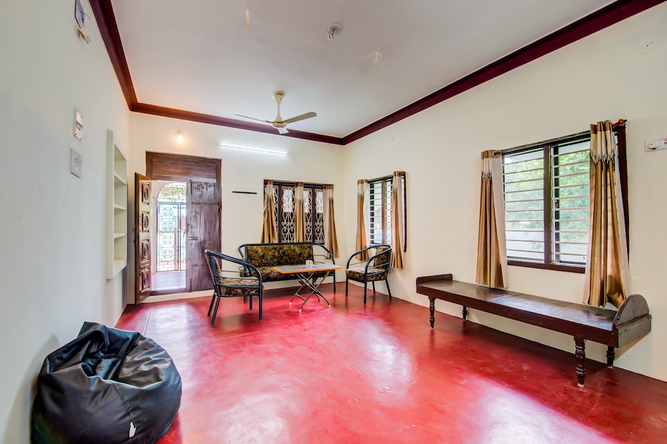 OYO Home 23558 Cosy Studio, Pondicherry City Centre, Pondicherry