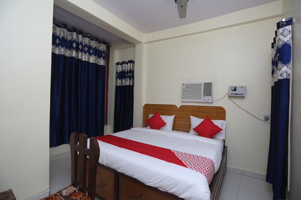 OYO 23577 Hotel Awadh, Pratapgarh, Pratapgarh