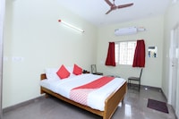 OYO Annai Luxury Service Apartment