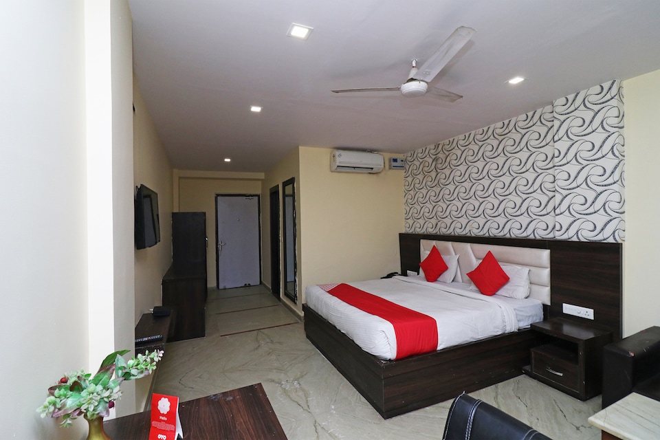 OYO 23595 Hotel Tajway Inn, Agra Fort, Agra