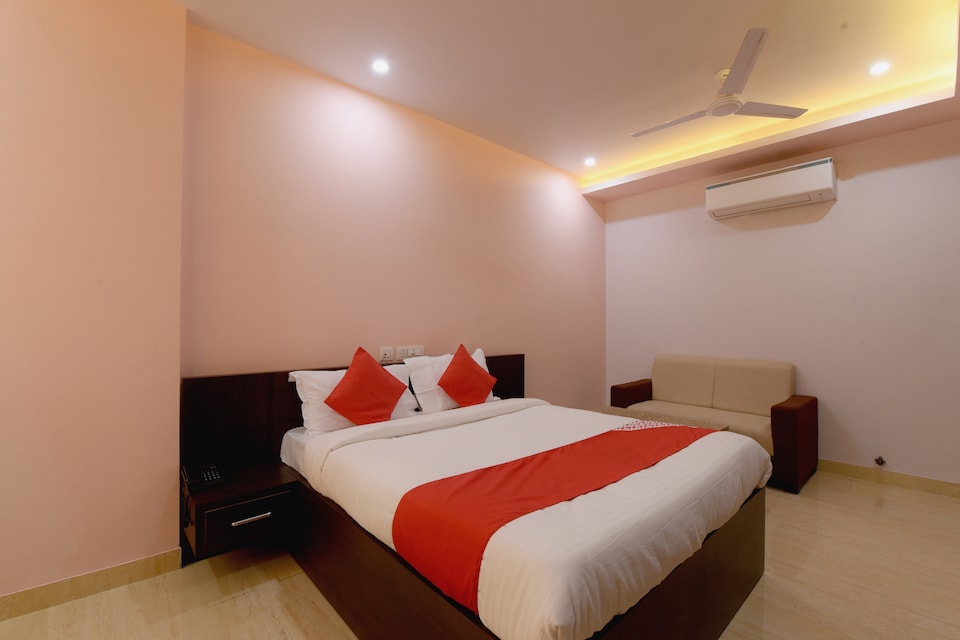 OYO 23606 Hotel Danaria, Jaipur Airport, Jaipur