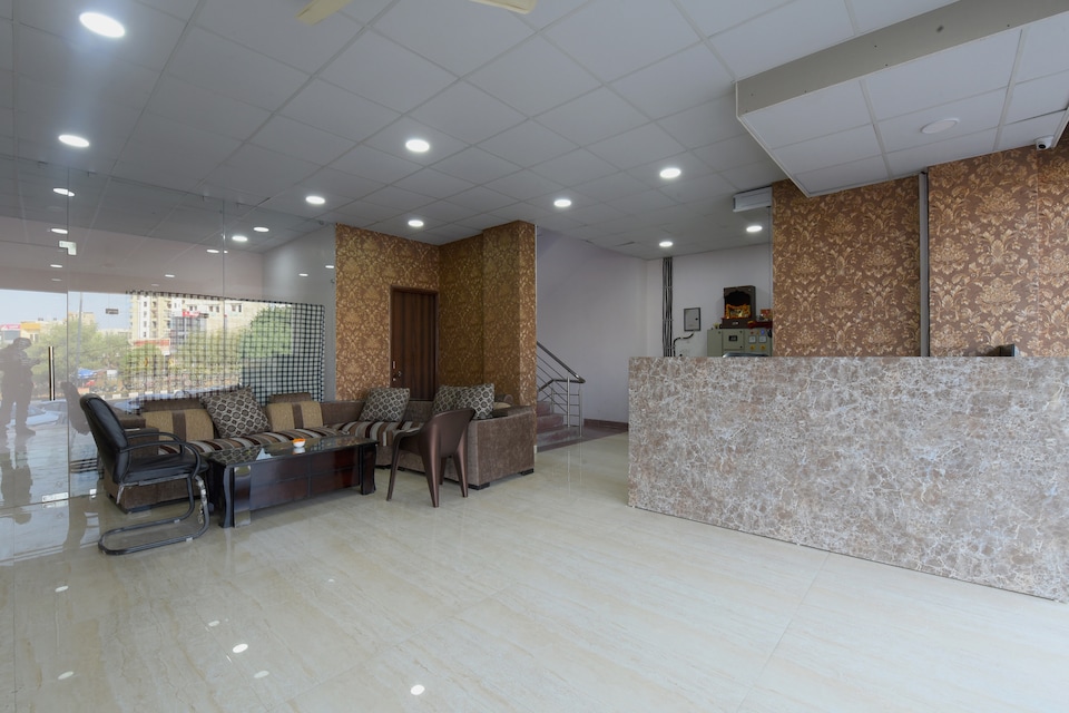 OYO 23606 Hotel Danaria, Jaipur Airport, Jaipur