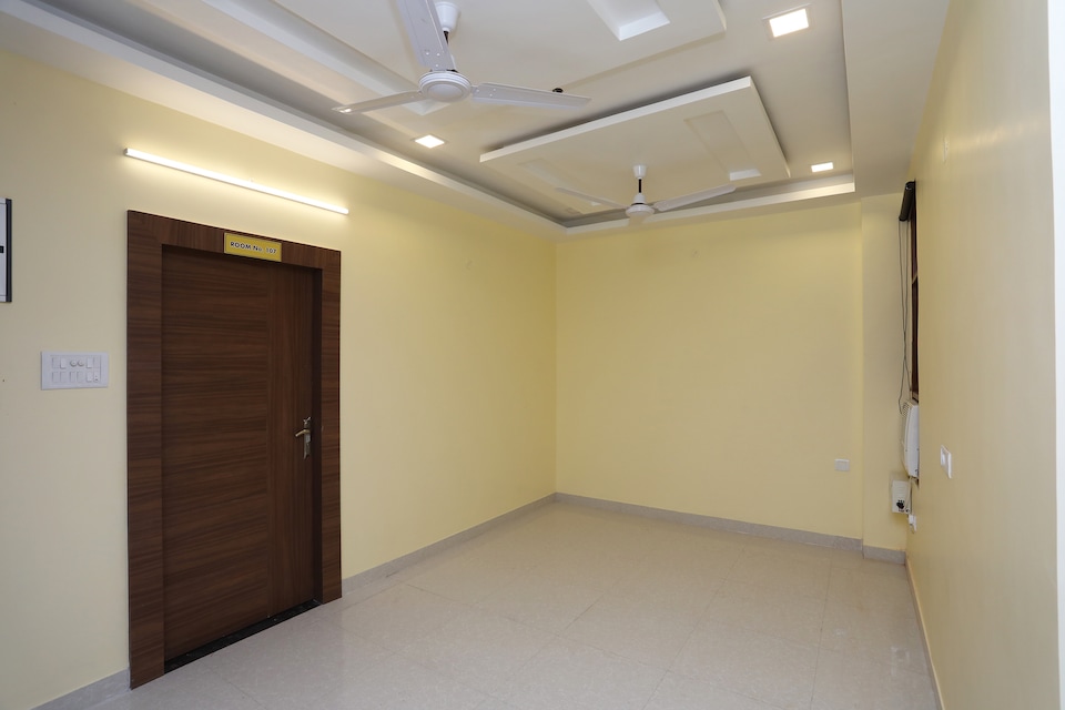 OYO 23616 Hotel Ss, IIT Kanpur, Kanpur