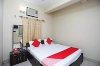 OYO Aakash Bika Guest House Near City Centre Salt Lake