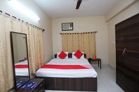 OYO Aakash Bika Guest House Near City Centre Salt Lake
