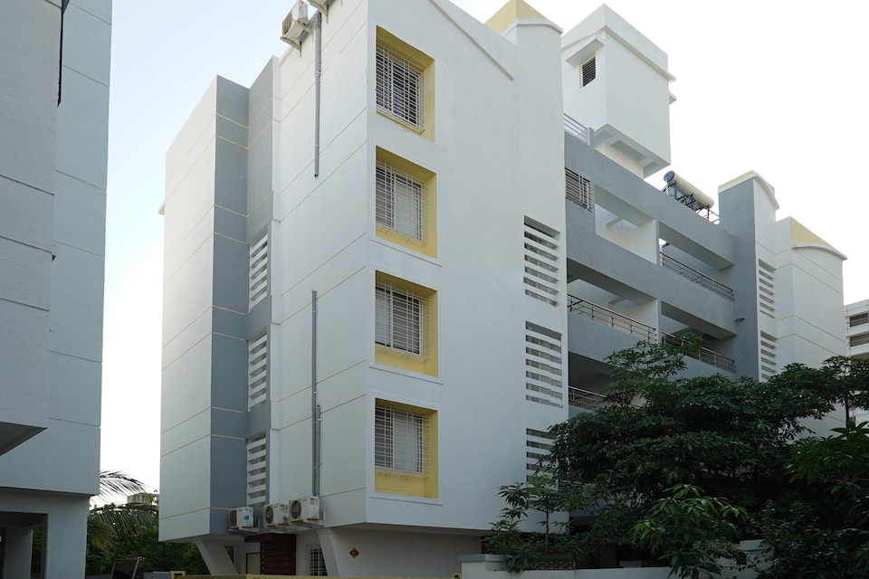 OYO 23670 Hotel Resonare Residency, Baner Pune, Pune