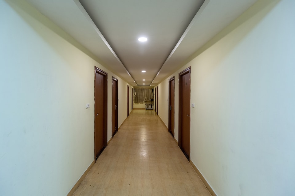 OYO 23687 Kumaran Millennium Residency, Vellore City, Vellore