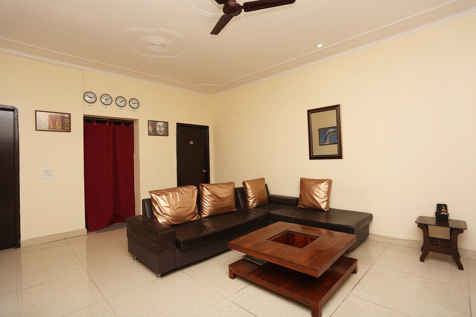 OYO 23688 Corals Paradise, Huda 2 Gurgaon, Gurgaon