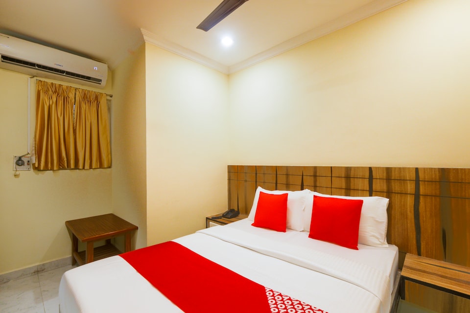 OYO 23727 White Residency, Pondicherry City Centre, Pondicherry