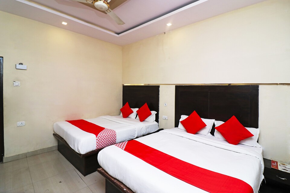 OYO 23733 Surya Continental, Alambagh Lucknow, Lucknow