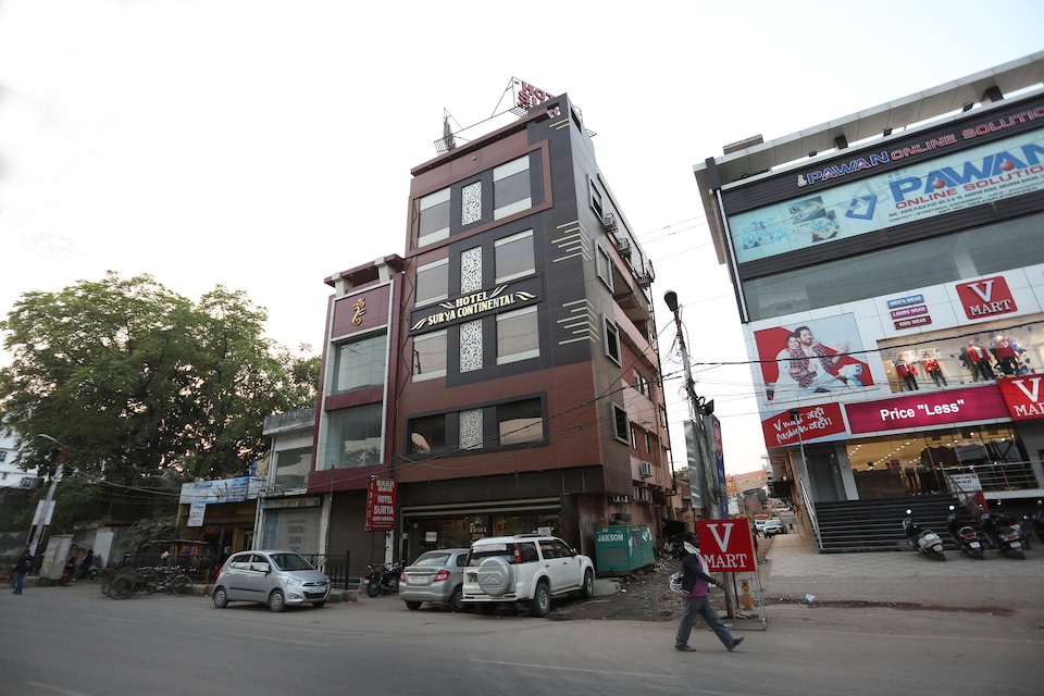 OYO 23733 Surya Continental, Alambagh Lucknow, Lucknow