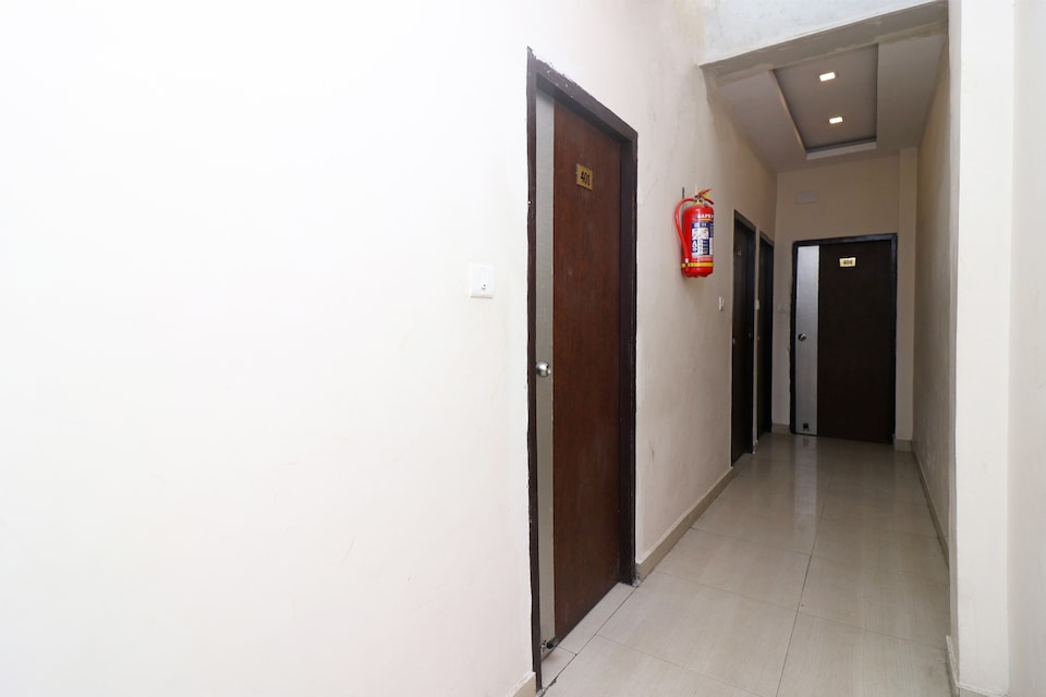 Hotel O Surya Continental , Alambagh Lucknow, Lucknow