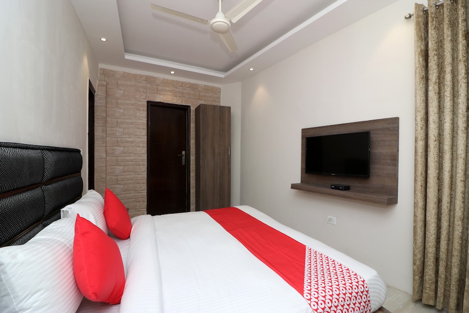 Flagship Hind Nagar, Airport Lucknow, Lucknow