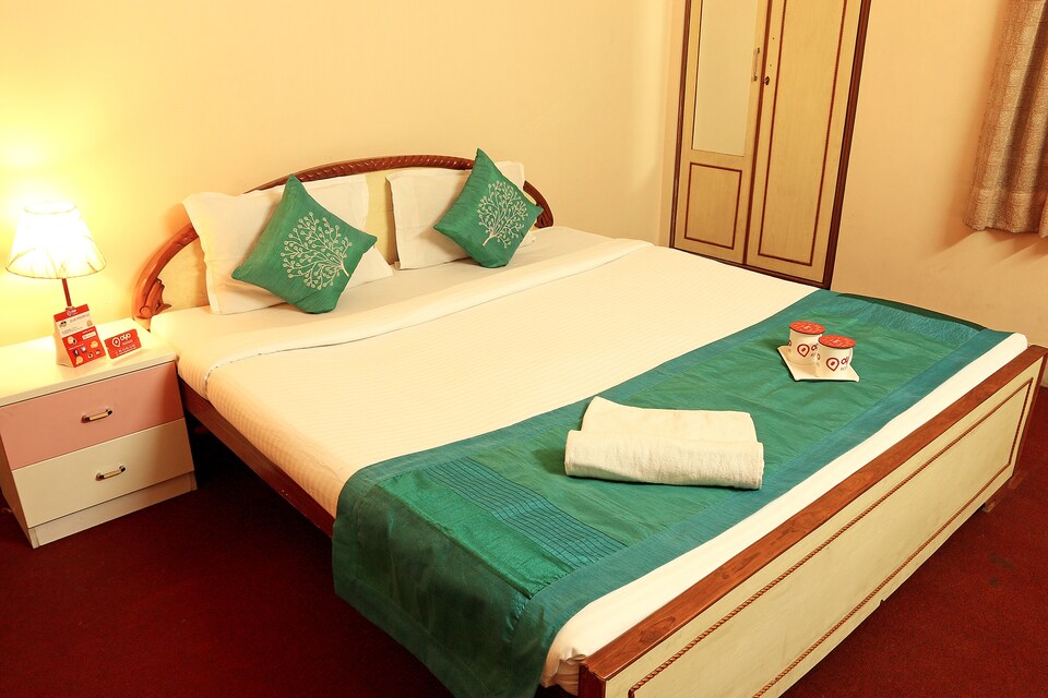 OYO Rooms 210 Maa Tara Residency , Salt Lake Kolkata, Kolkata