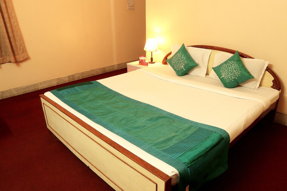OYO Rooms 210 Maa Tara Residency , Salt Lake Kolkata, Kolkata