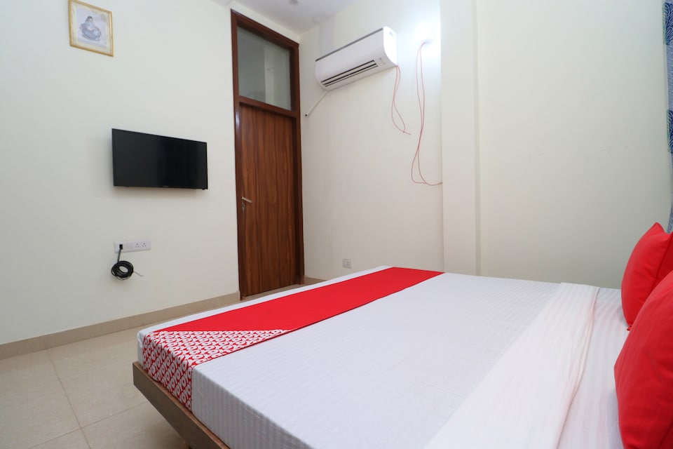 OYO 24025 Sharan Square, Civil Lines Ludhiana, Ludhiana