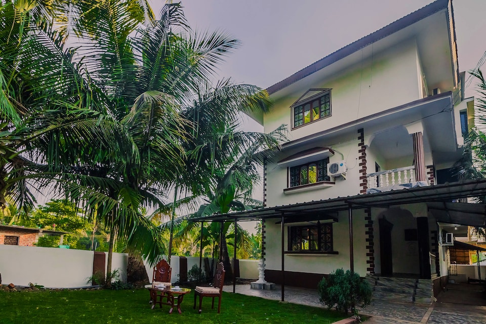 OYO Home 24036 La Indiana 2BHK, Morjim Goa, Goa