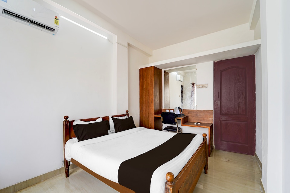 Collection O Race Course Road Formerly Annamalai Residency, Railway Station Coimbatore-II, कोयंबटूर