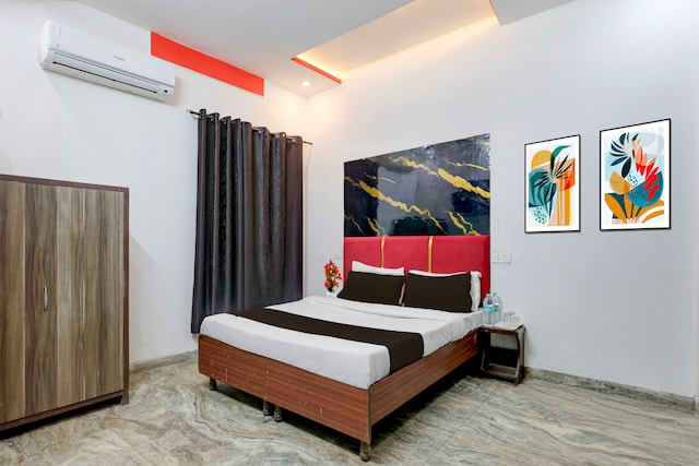 Hotel O by OYO Dariya Railway Station Formerly RR Villa