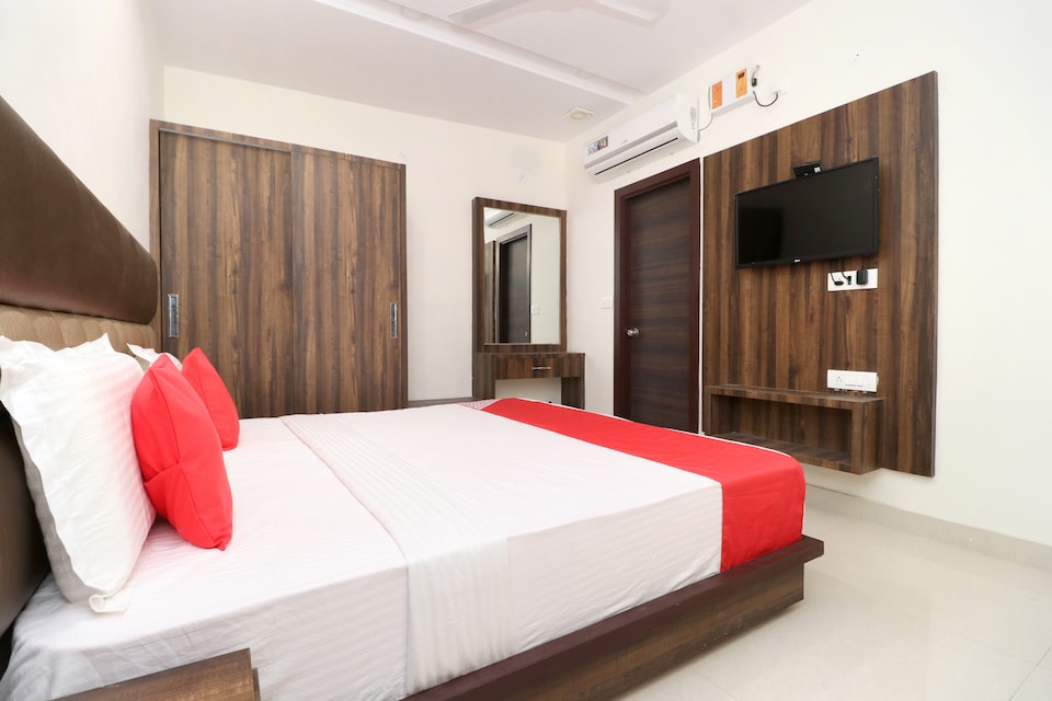 OYO 24071 Jasco Royal Inn, Golden Temple Road Amritsar, Amritsar