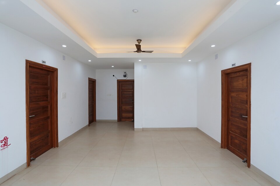 OYO Flagship 24077 Forest View Residency, Chandrasekharpur, Bhubaneswar