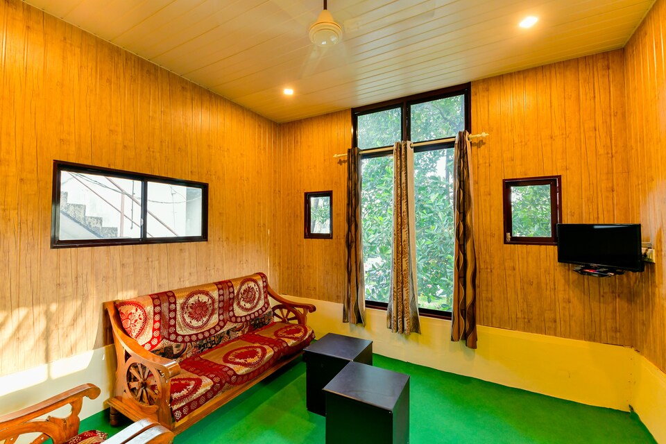 OYO 24091 Home Vibrant 1BHK Edapally, Edapally Kochi, Kochi