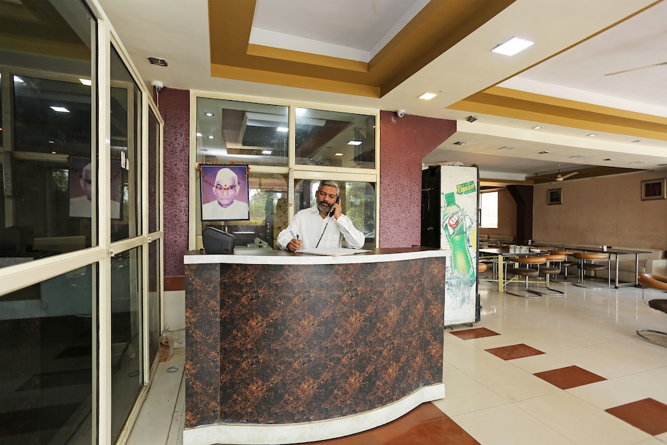OYO 24097 Hotel Gangotri, Kolar Road, Bhopal