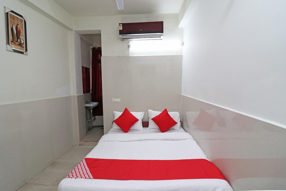 Live for BHO1006, Hamidia Road Bhopal, Bhopal