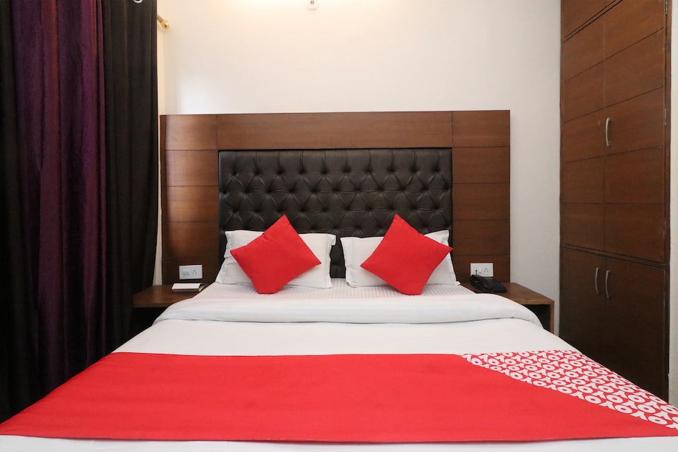 OYO 24140 Sunset View, Picture palace Mussoorie, Mussoorie