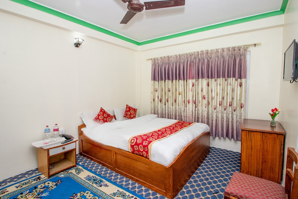 OYO 245 Shiva's Dream Hotel, Pokhara, Pokhara