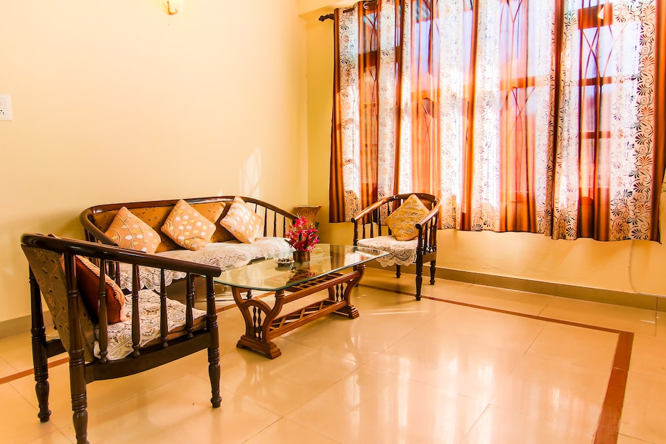 OYO Home 24153 Elegant 4BHK, Solan, Solan