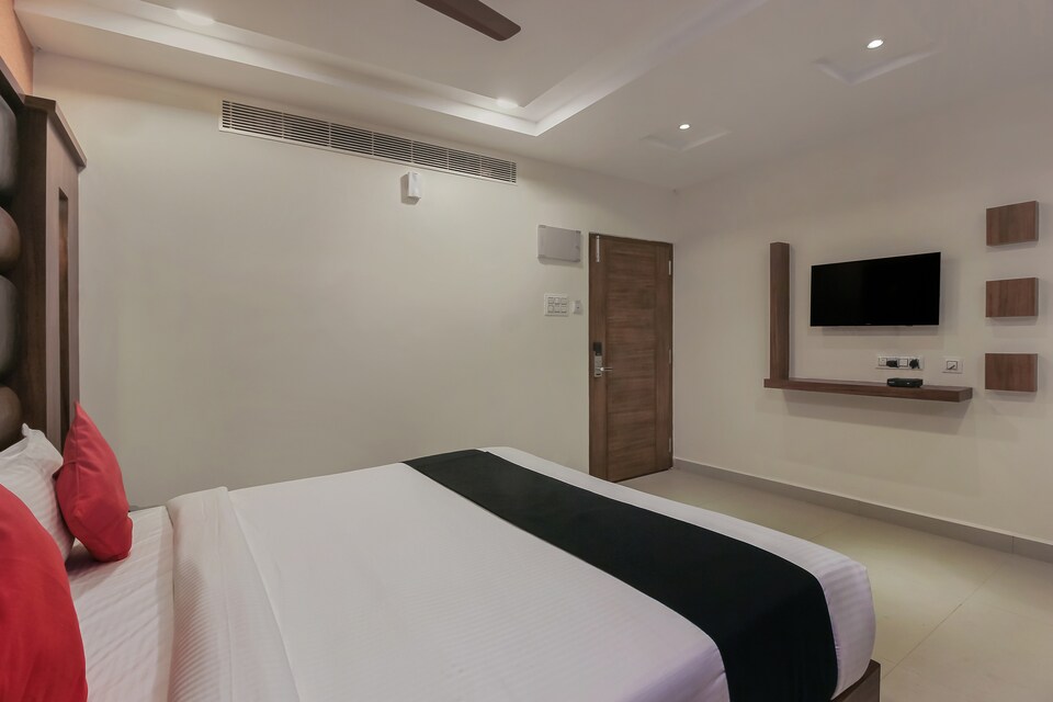 Capital O 24156 Treeinn Jubilee, Jubilee Hills, Hyderabad