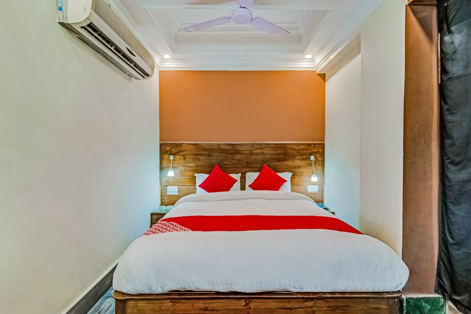 OYO Hotel Meridian, Sakchi Jamshedpur, जमशेदपुर