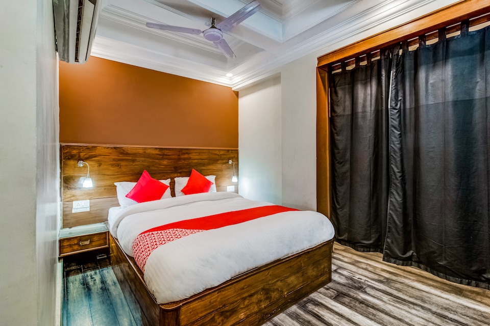 OYO Hotel Meridian, Sakchi Jamshedpur, जमशेदपुर