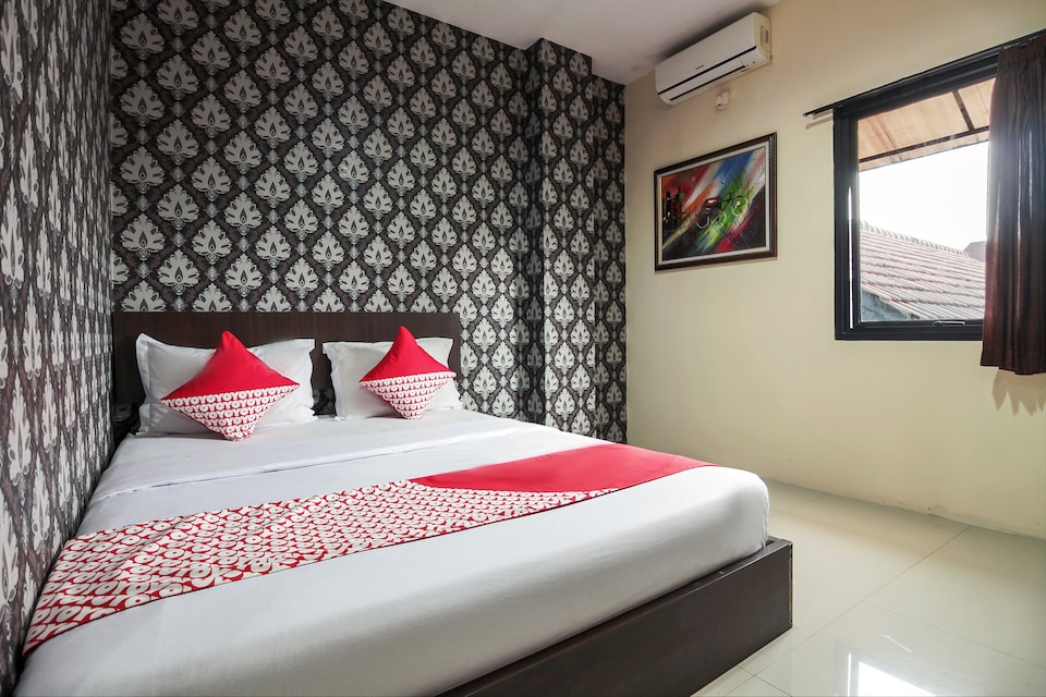 OYO 230 Maleo Residence, Pasteur, Bandung